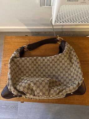 Gucci Supreme Hobo Bag - Large